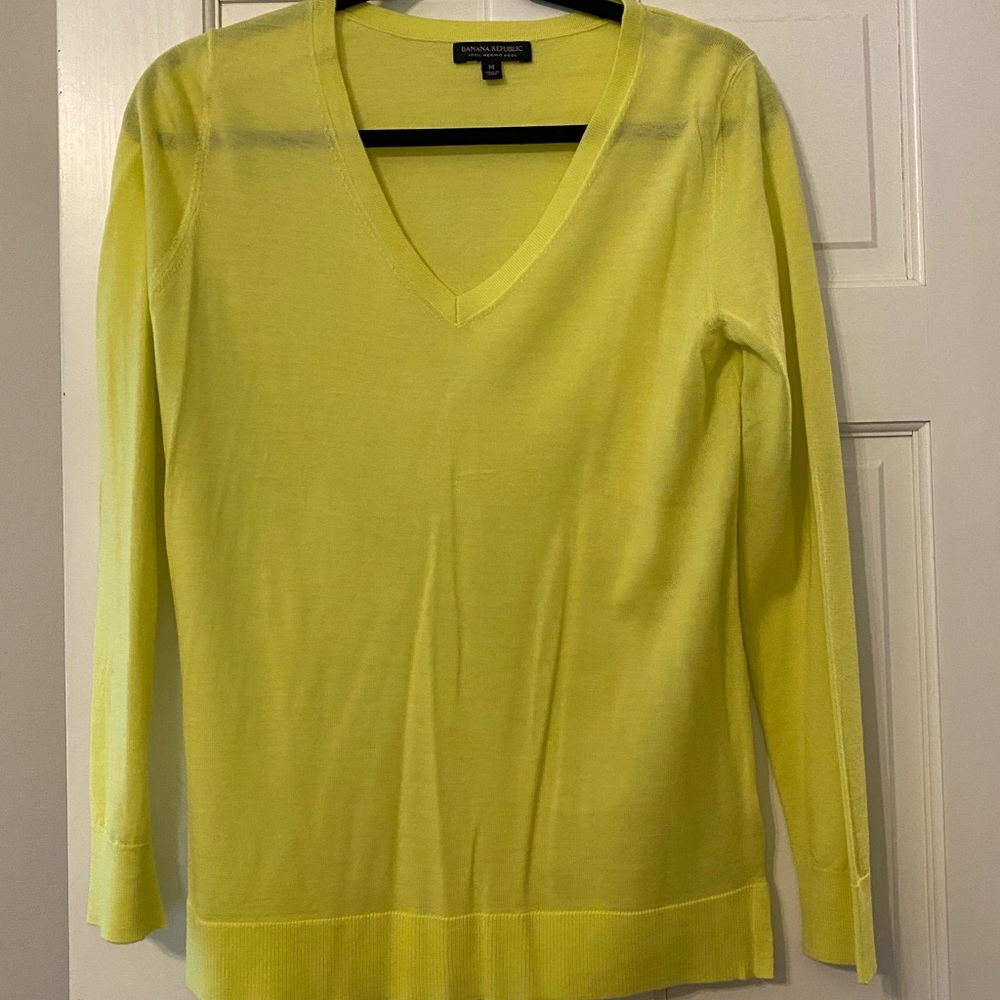 Banana Republic neon v-neck sweater